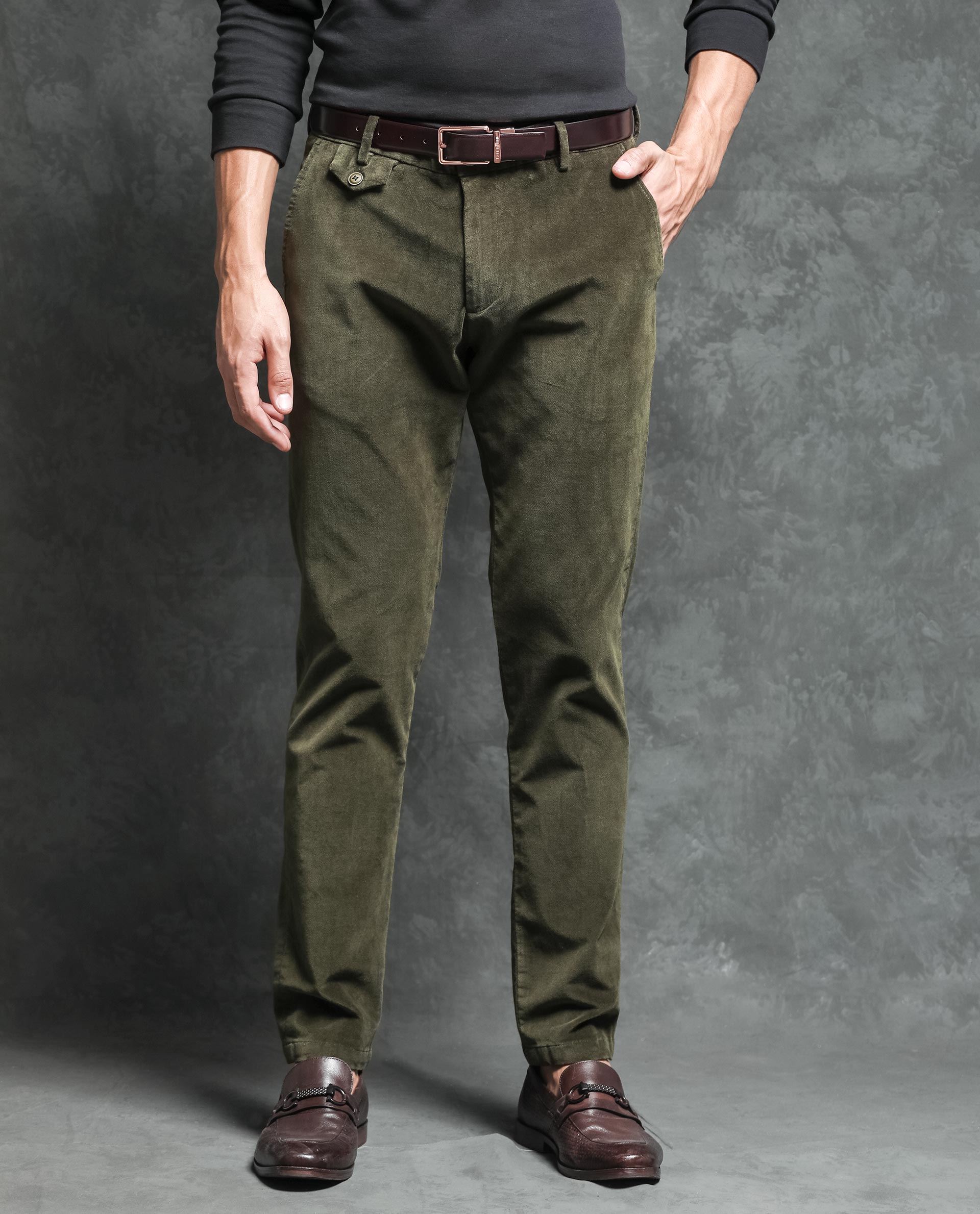 Rare Rabbit Men's Cloy Olive Solid Mid-Rise Regular Fit Velvet Trousers