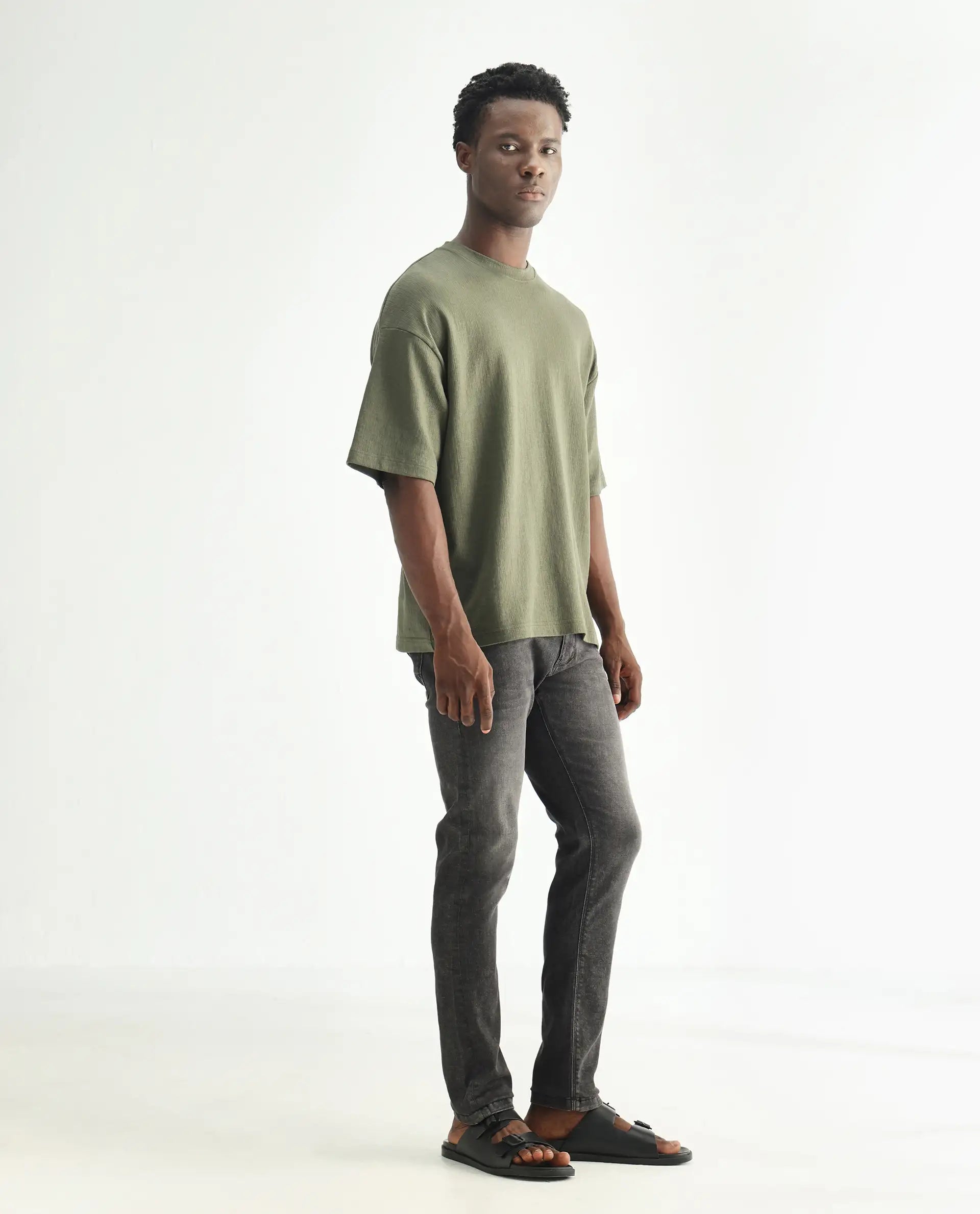 Rare Rabbit Men's Cosmog Black Mid Wash Mid-Rise Slim Fit Jeans