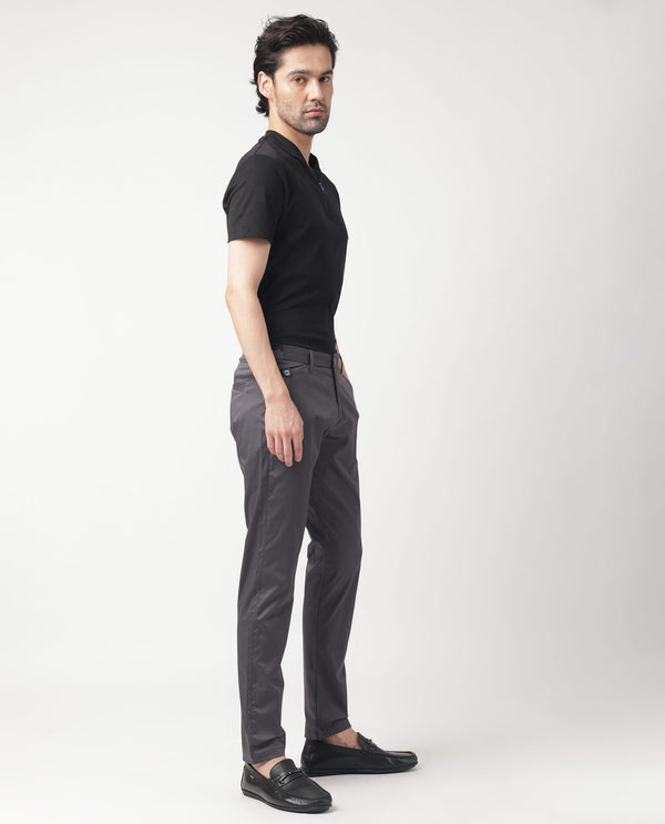 Rare Rabbit Men's Daron Grey Solid Mid-Rise Regular Fit Stretch Trousers