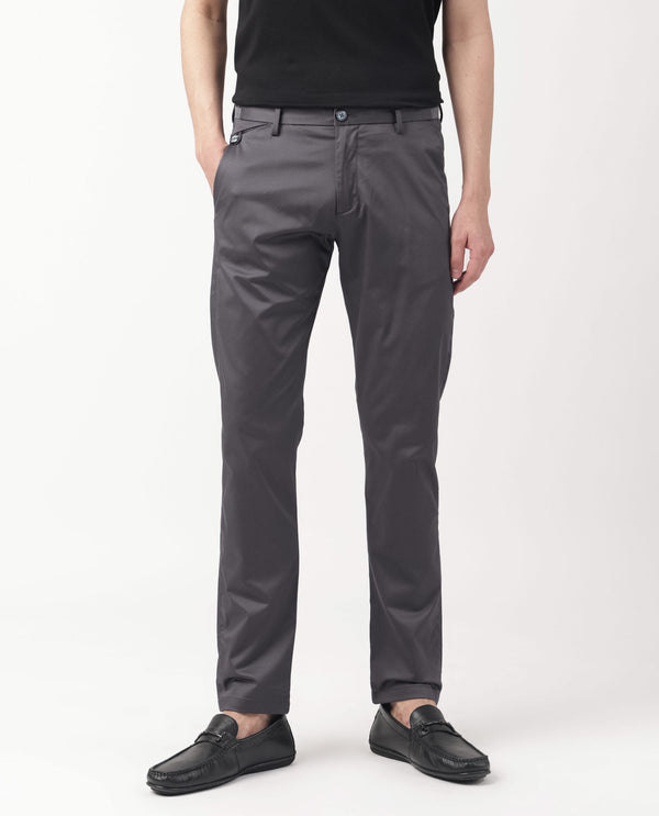 Rare Rabbit Men's Daron Grey Solid Mid-Rise Regular Fit Stretch Trousers