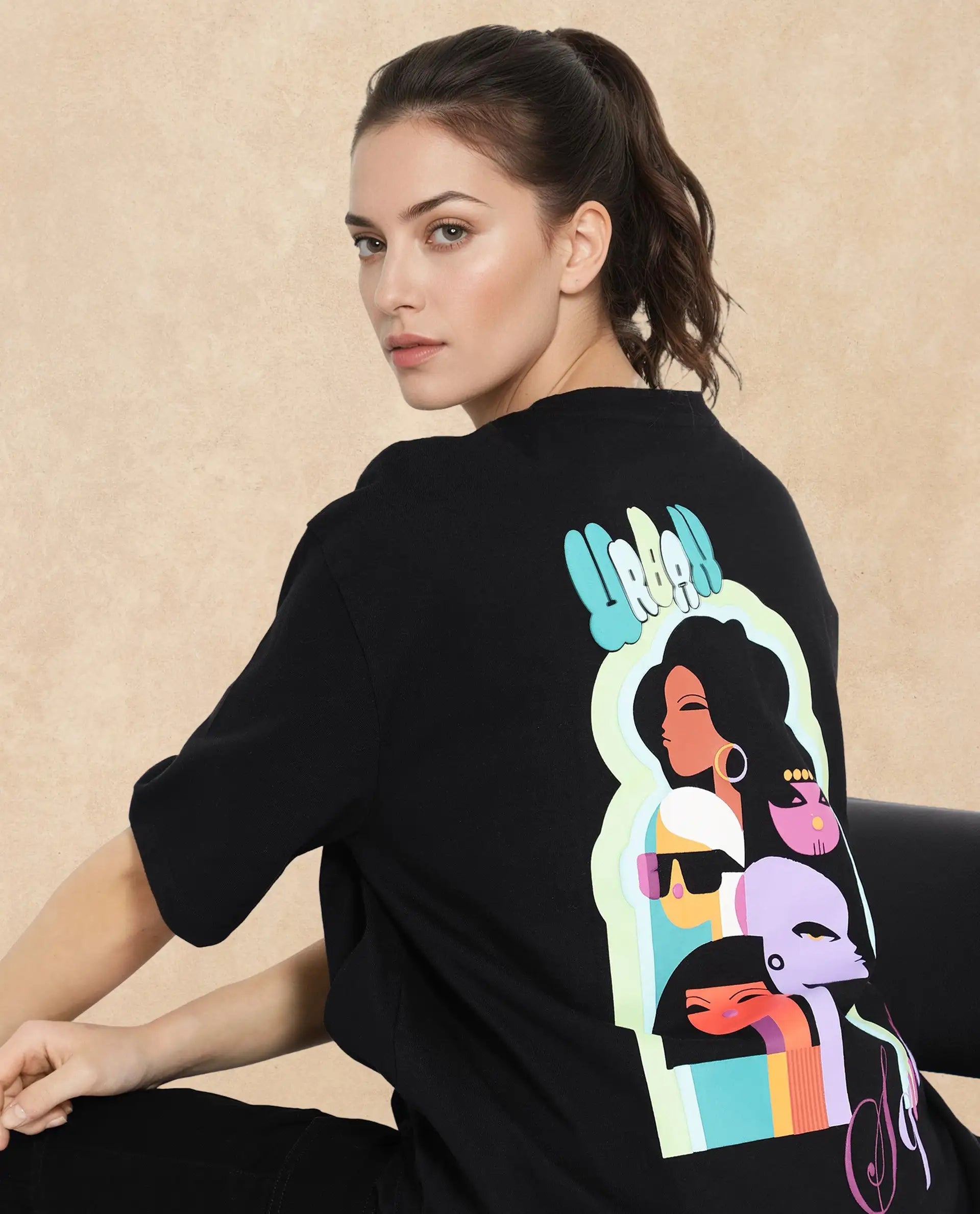 Rareism Women Earl Black Cotton Fabric Short Sleeve Crew Neck Solid T-Shirt