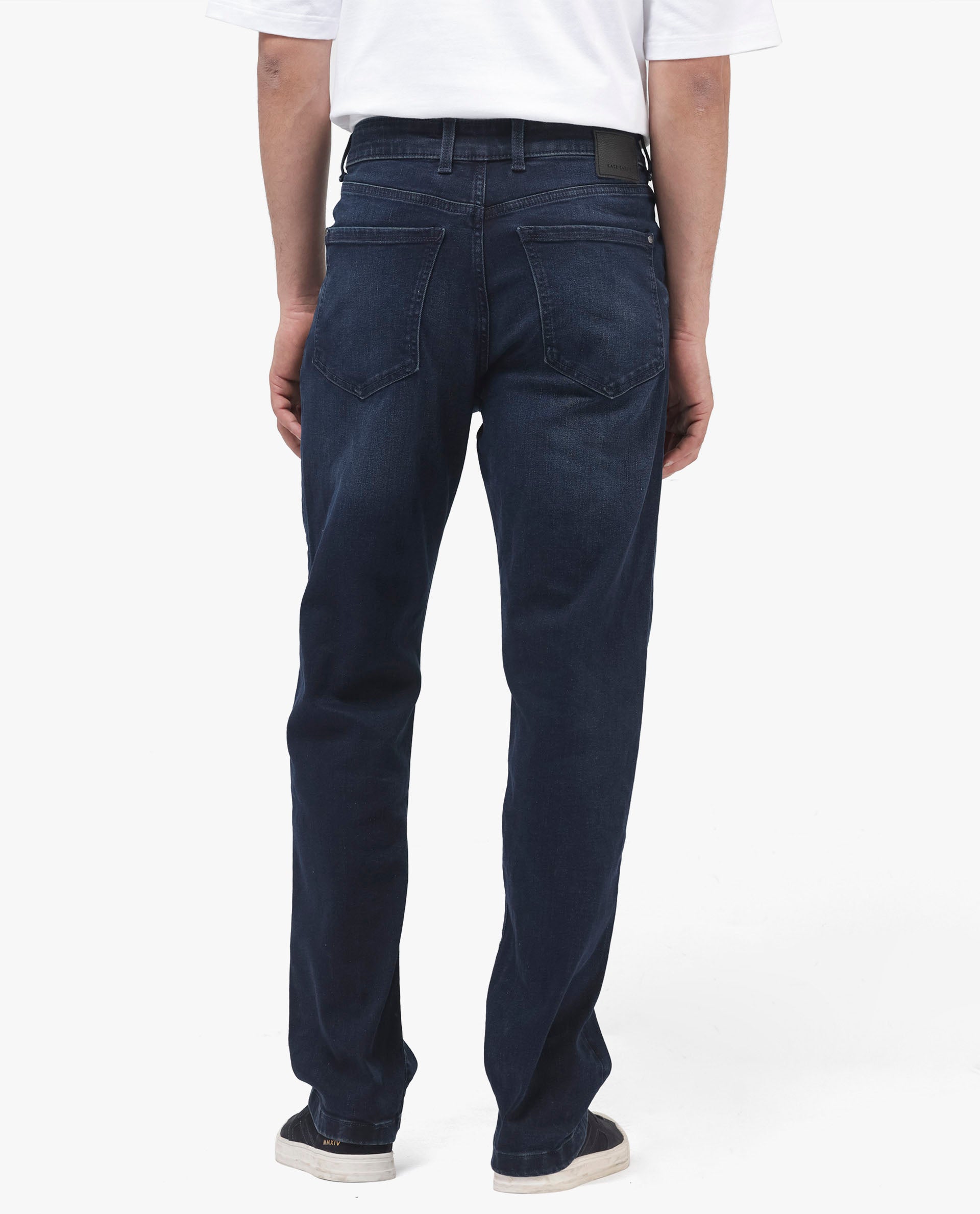 Rare Rabbit Mens Evolve Dark Navy Solid Regular Fit Mid-Rise Dark Wash Jeans