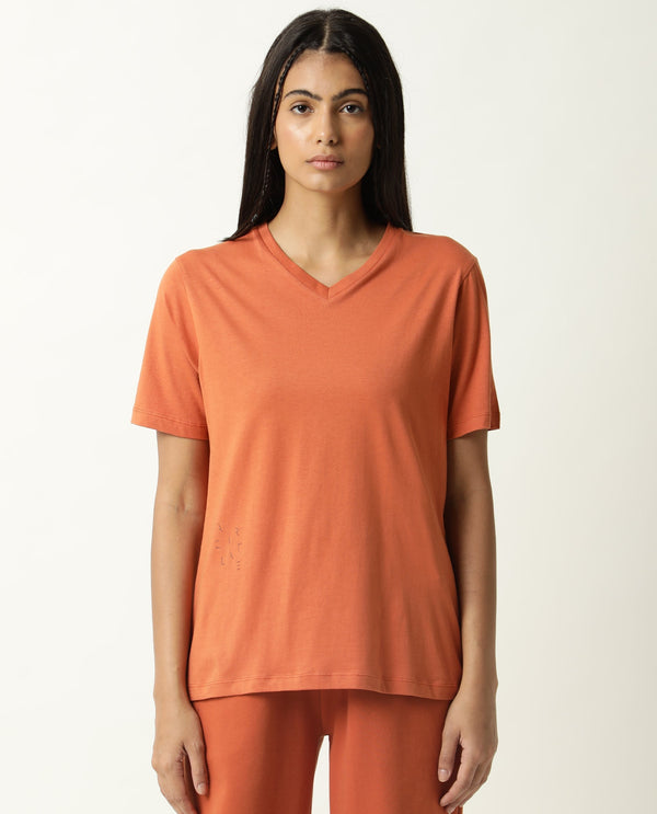 Rareism Women Arvi Orange Cotton Blend Fabric Relaxed Fit Half Sleeves Solid V-Neck T-Shirt