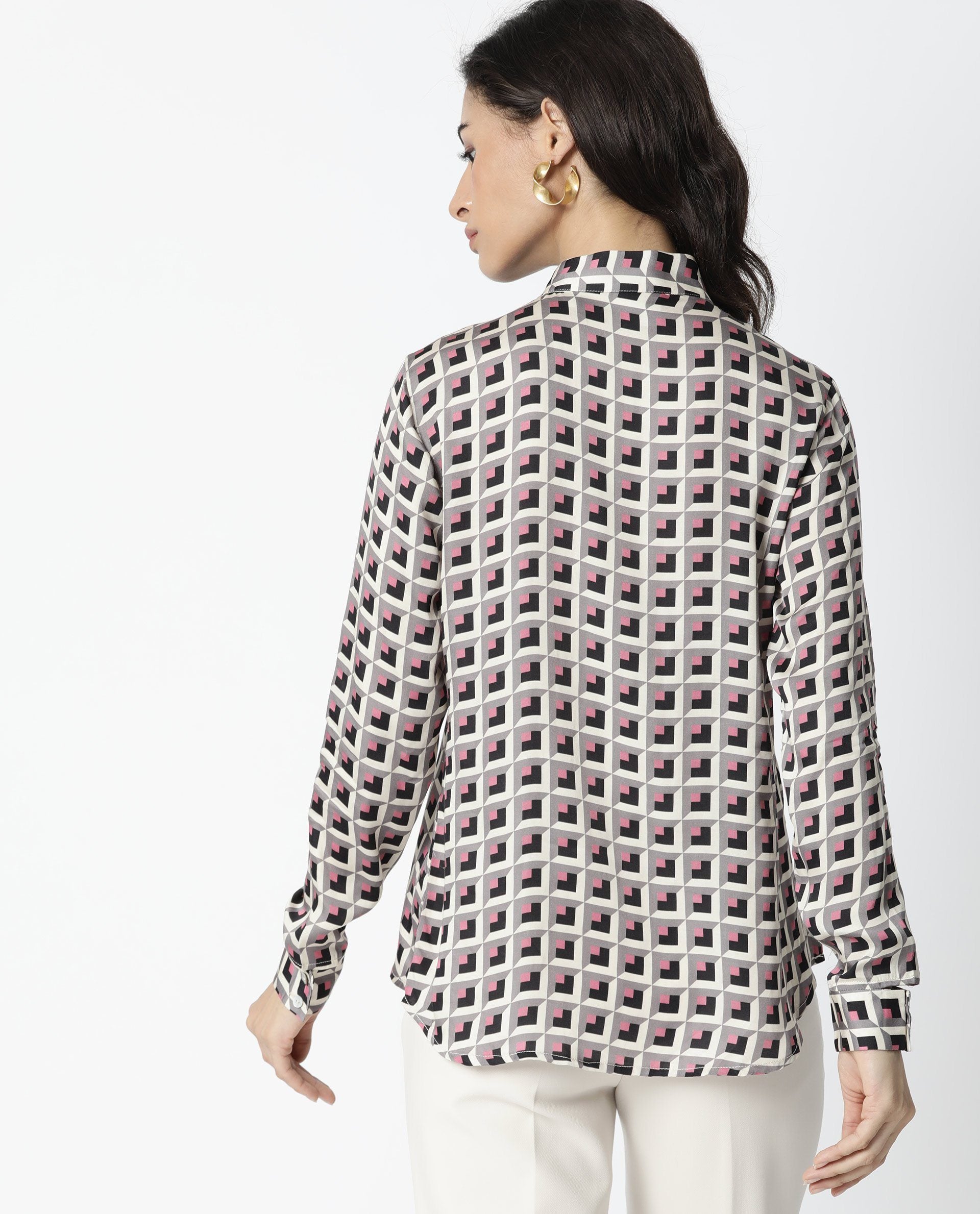 Rareism Women Appar Off White  Tailored Fit Mandarin Collar Full Sleeves Geometric Print Top