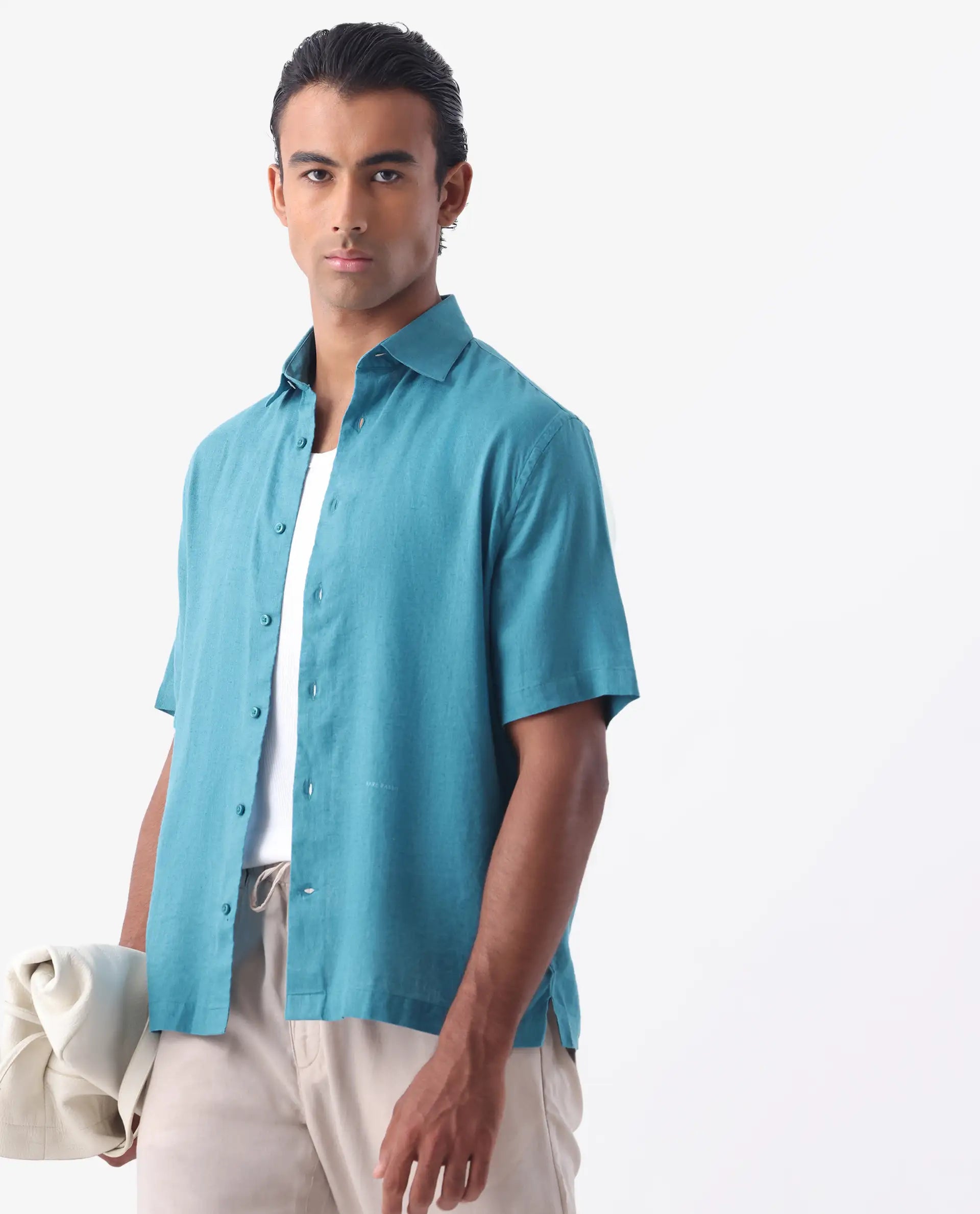 Rare Rabbit Mens Linex-1 SS Turq Linen Fabric Regular Collar Short Sleeve Boxy Fit Solid Shirt