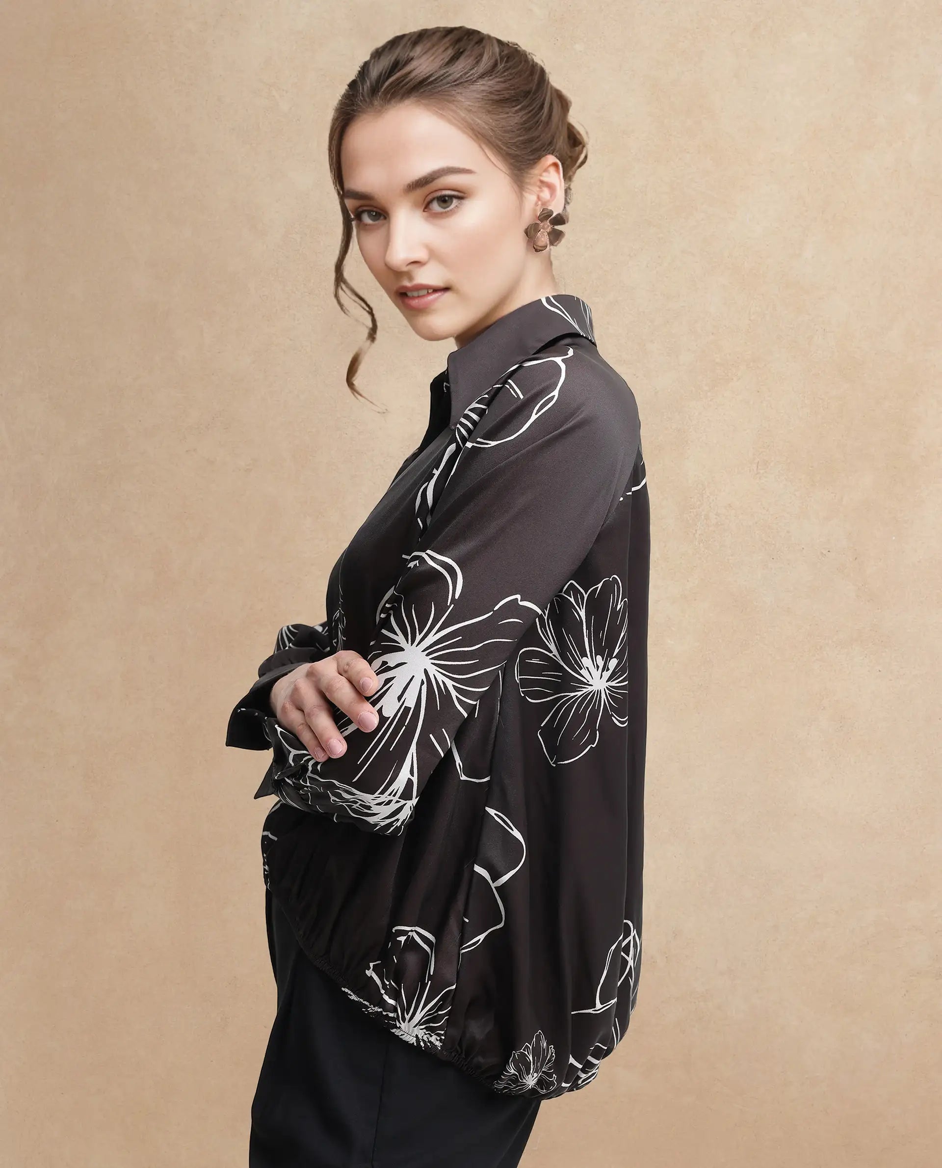 Rareism Women Olin SC Dark Brown Raglan Sleeves Collared Neck Floral Print Top