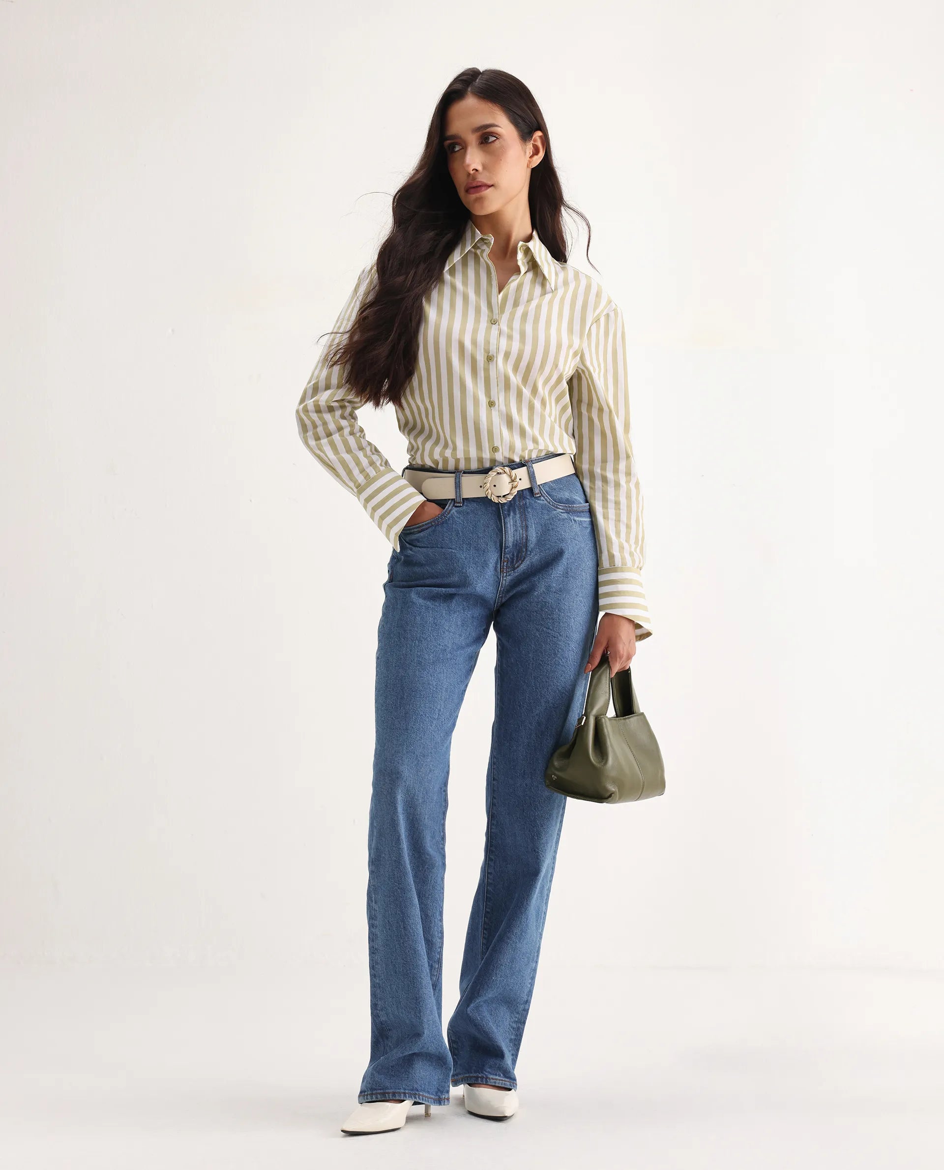 Rareism Women Osseo Blue Cotton Elastane Fabric Solid Regular Length Jeans