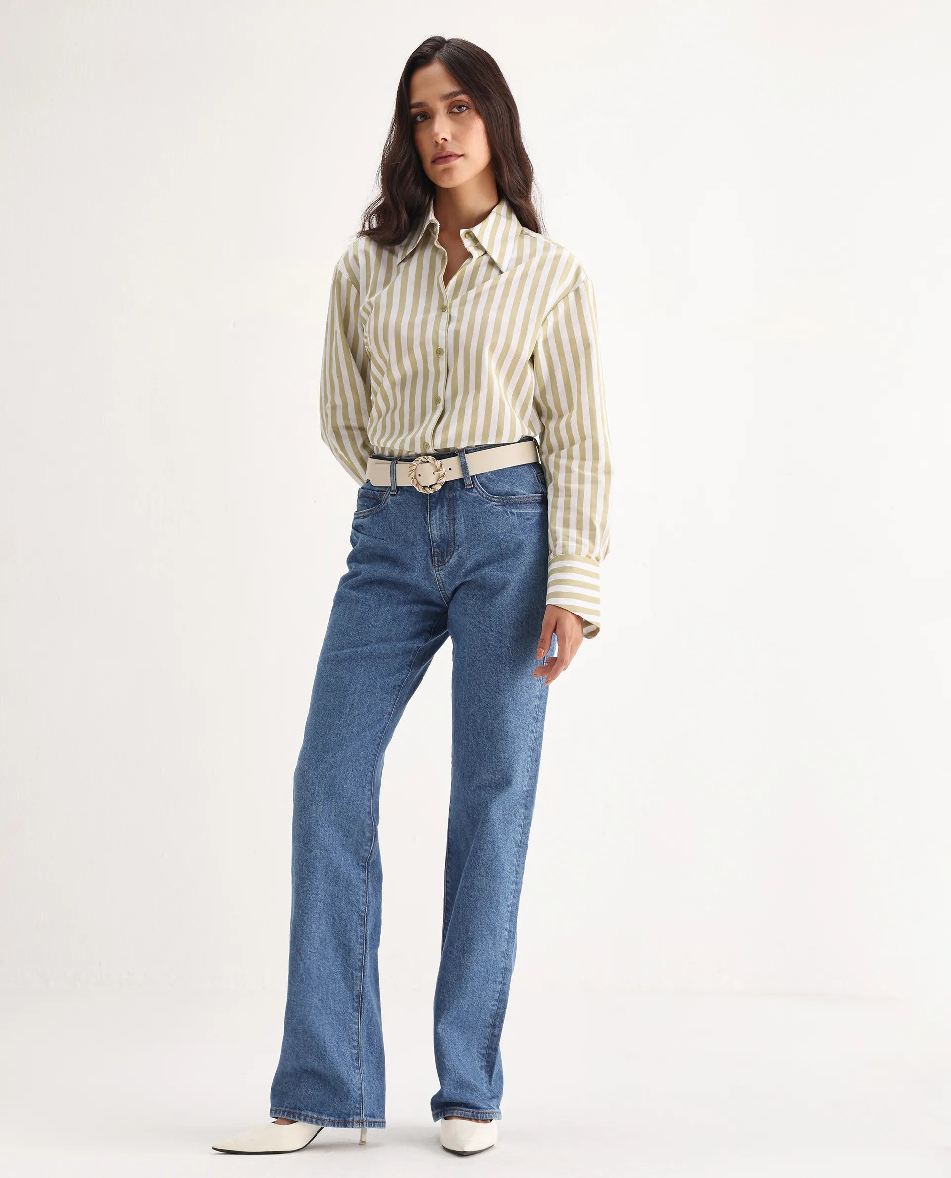 Rareism Women Osseo Blue Cotton Elastane Fabric Solid Regular Length Jeans