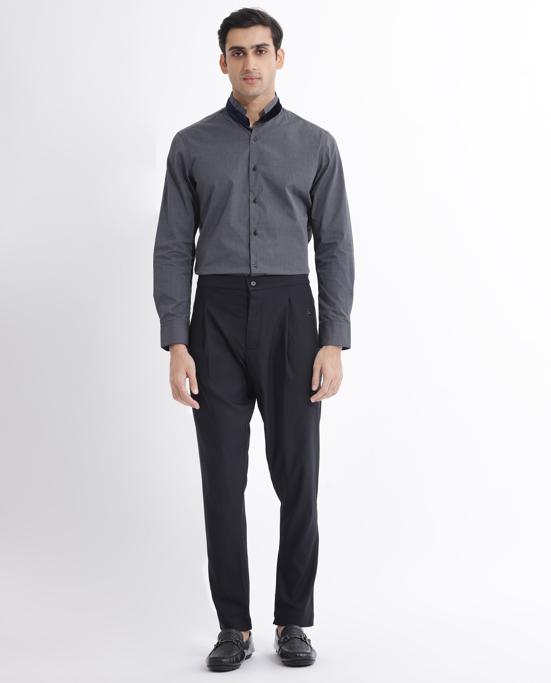 Rare Rabbit Mens Polin Black Viscose Fabric Mid Rise Regular Fit Solid Pajama