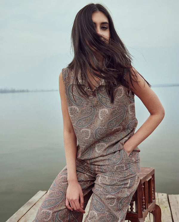 Rareism Women Ronoro-T Multi 100% Cotton Fabric Sleeveless Collared Neck Boxy Fit Paisley Print Top