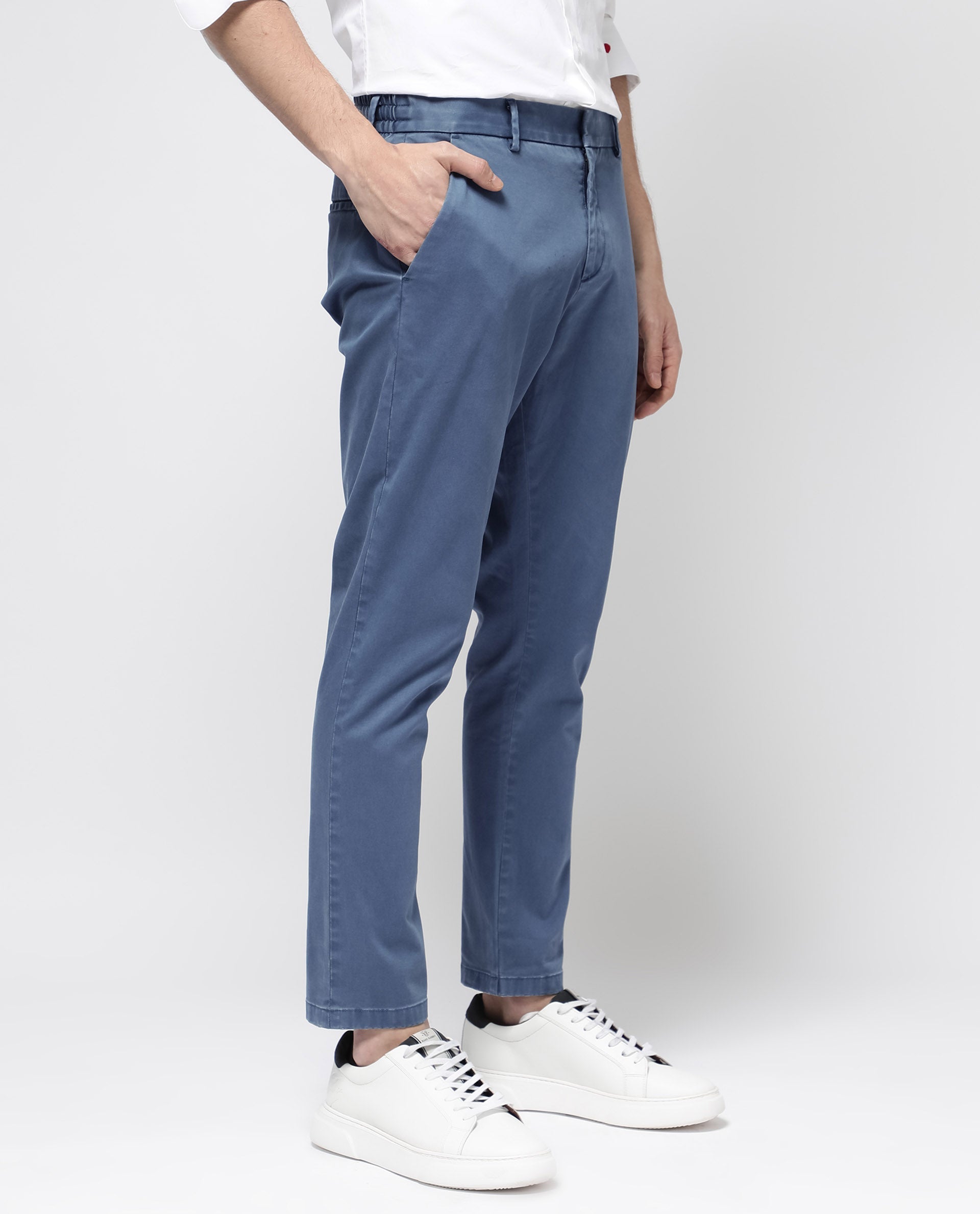 Rare Rabbit Mens Orany Blue Cotton Lycra Solid Mid Rise Overdyed Regular Fit Trouser