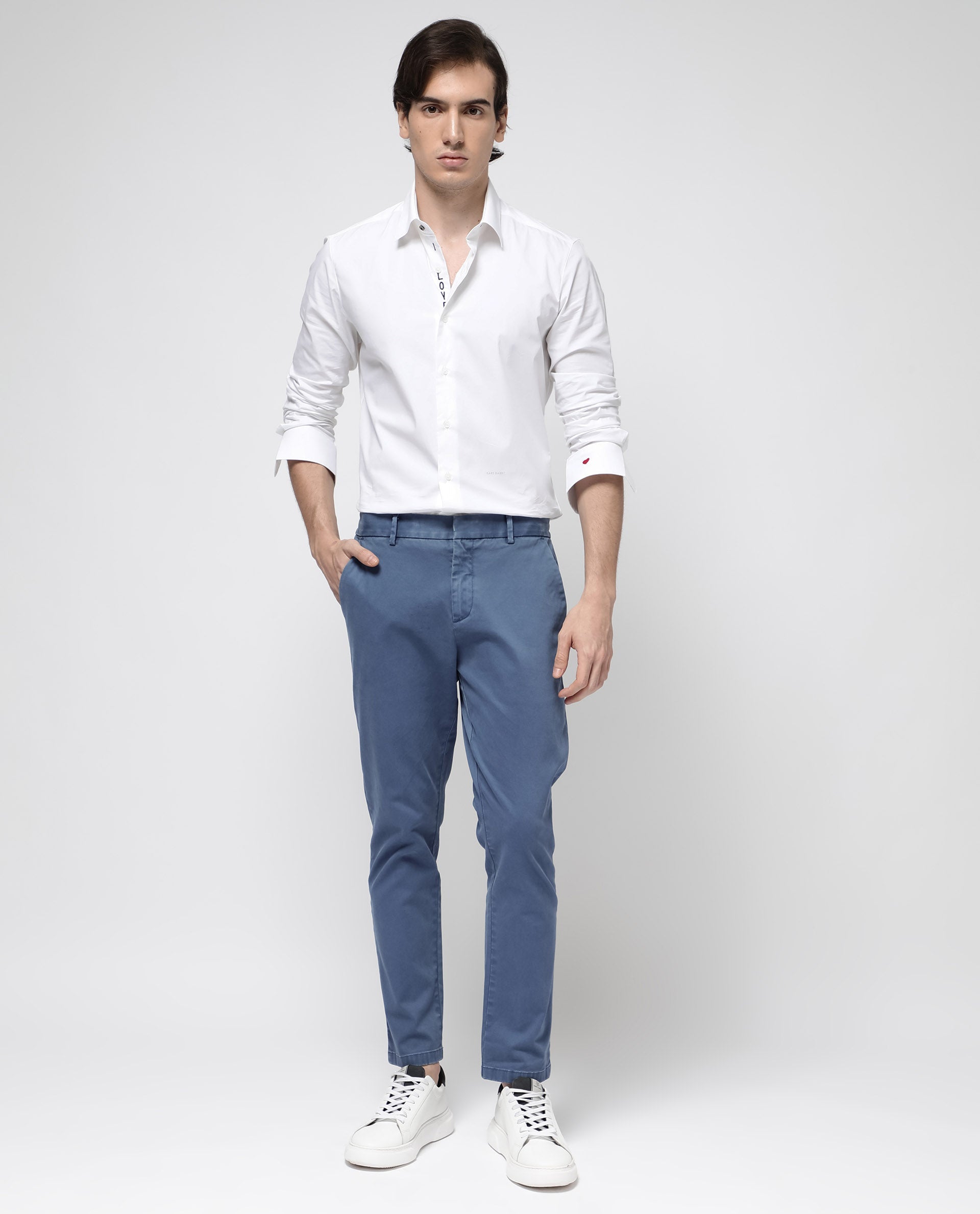 Rare Rabbit Mens Orany Blue Cotton Lycra Solid Mid Rise Overdyed Regular Fit Trouser