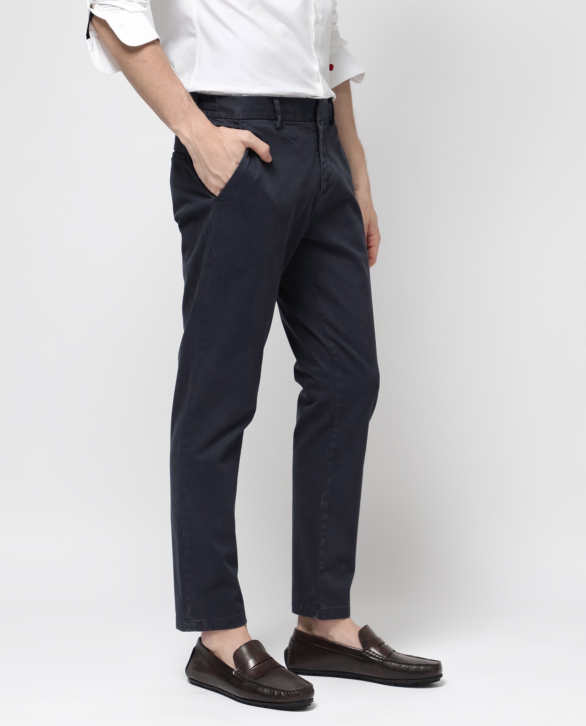 Rare Rabbit Mens Orany Navy Cotton Lycra Solid Mid Rise Overdyed Regular Fit Trouser