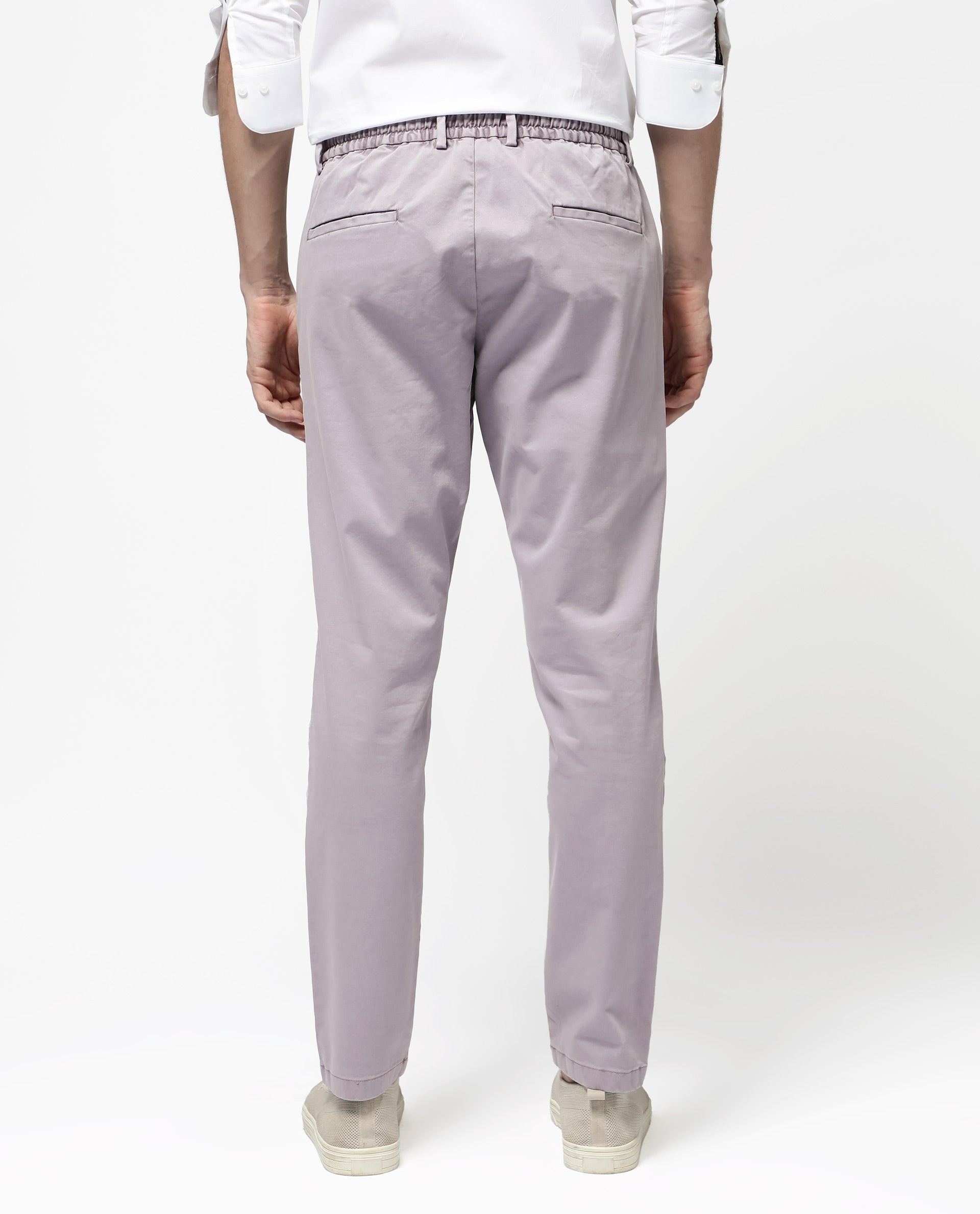 Rare Rabbit Mens Orany Pastel Purple Cotton Lycra Solid Mid Rise Overdyed Regular Fit Trouser
