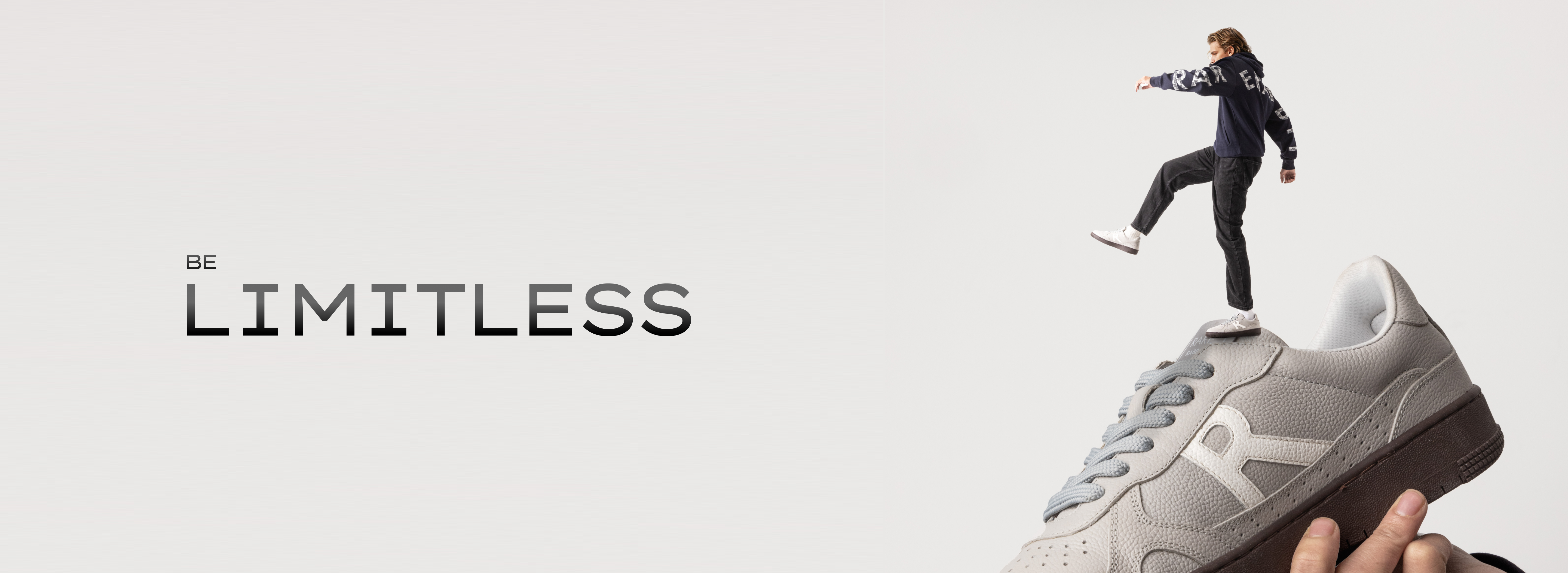 files/shoes_desktop_collection.png