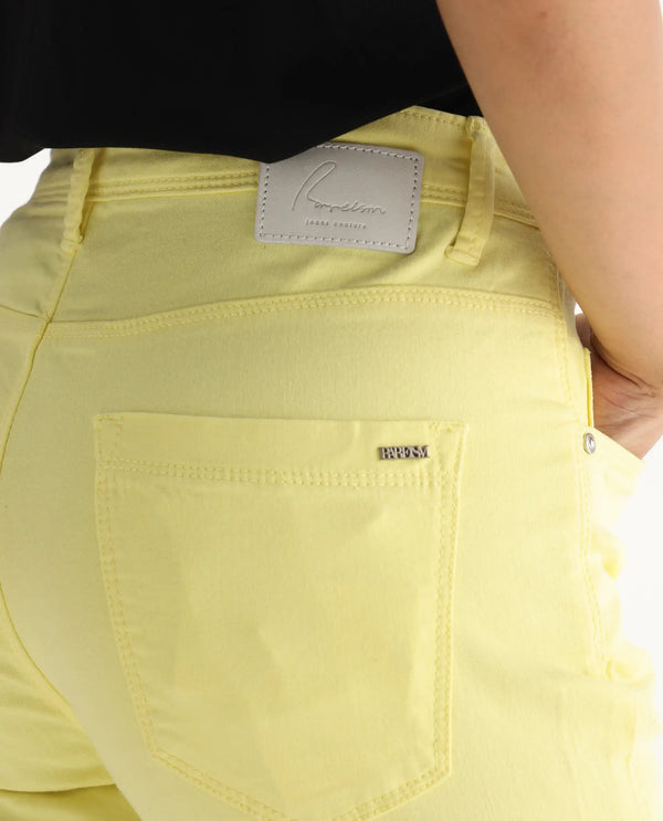 Rareism Women Admiral Light Yellow Cotton Lycra Fabric Mid Rise Solid Regular Fit Ankle Length Jeans