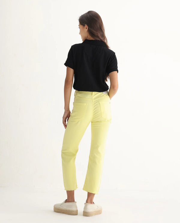 Rareism Women Admiral Light Yellow Cotton Lycra Fabric Mid Rise Solid Regular Fit Ankle Length Jeans