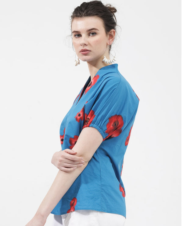 Rareism Women'S Archies Blue Cotton Fabric Short Sleeves V-Neck Floral Print Regular Fit Top