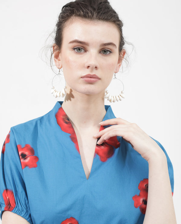 Rareism Women'S Archies Blue Cotton Fabric Short Sleeves V-Neck Floral Print Regular Fit Top
