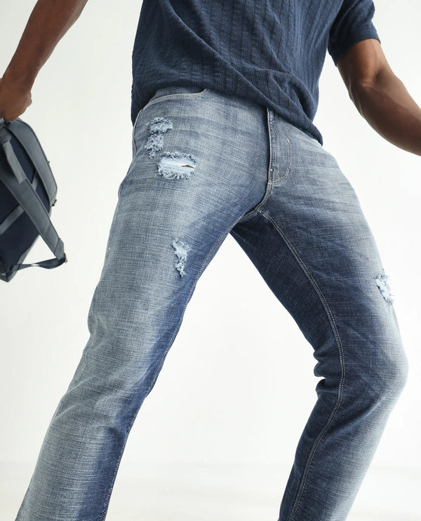 Rare Rabbit Men's Arten Light Blue Mid Wash Mid-Rise Cross Hatch Slim Fit Jeans