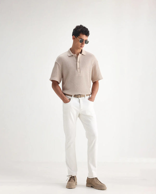 Rare Rabbit Men Astred White Cotton Fabric Mid Rise Slim Fit Rinse Wash Jeans Trouser