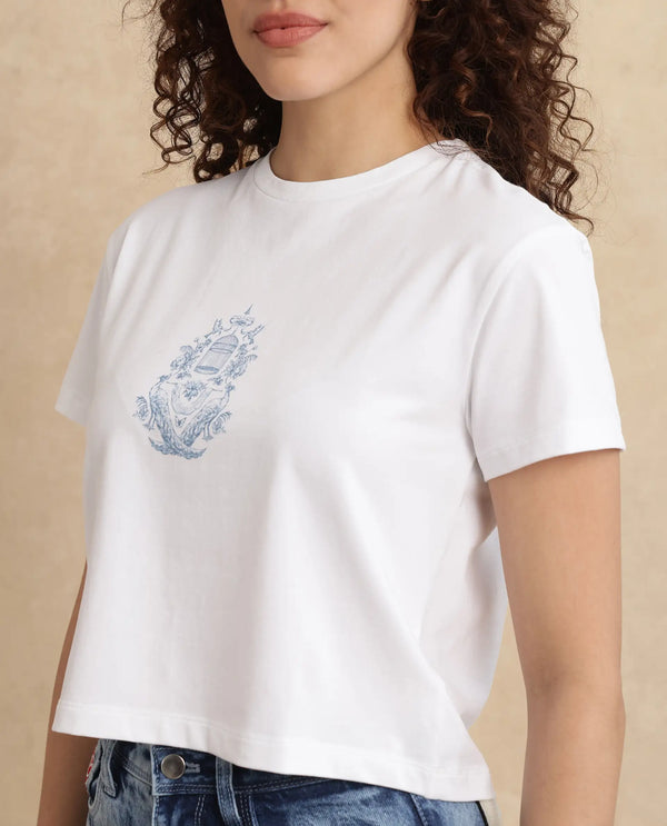 Rareism Women Bharop Off White Cotton Lycra Fabric Short Sleeve Crew Neck Cropped Graphic Print T-Shirt