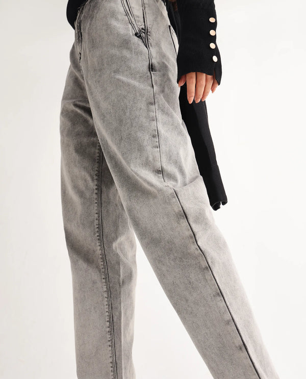 Rareism Women Birdwing Black Cotton Lycra Fabric High Rise Solid Tailored Fit Ankle Length Jeans