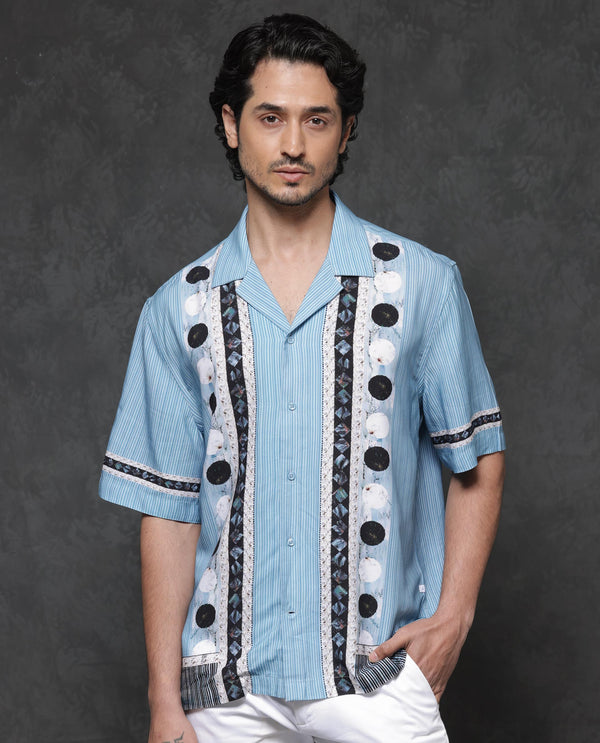 Rare Rabbit Mens Bortan Light Blue Boxy Fit Short Sleeve Placement Print Cuban Collar Shirt