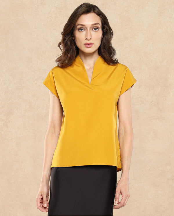 Rareism Women Buijit Yellow V-Neck Extended Sleeve Plain Top