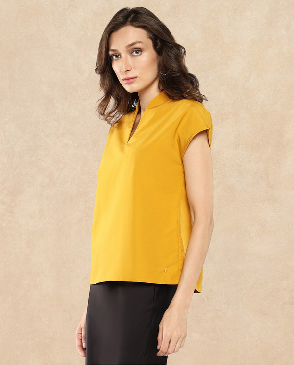 Rareism Women Buijit Yellow V-Neck Extended Sleeve Plain Top