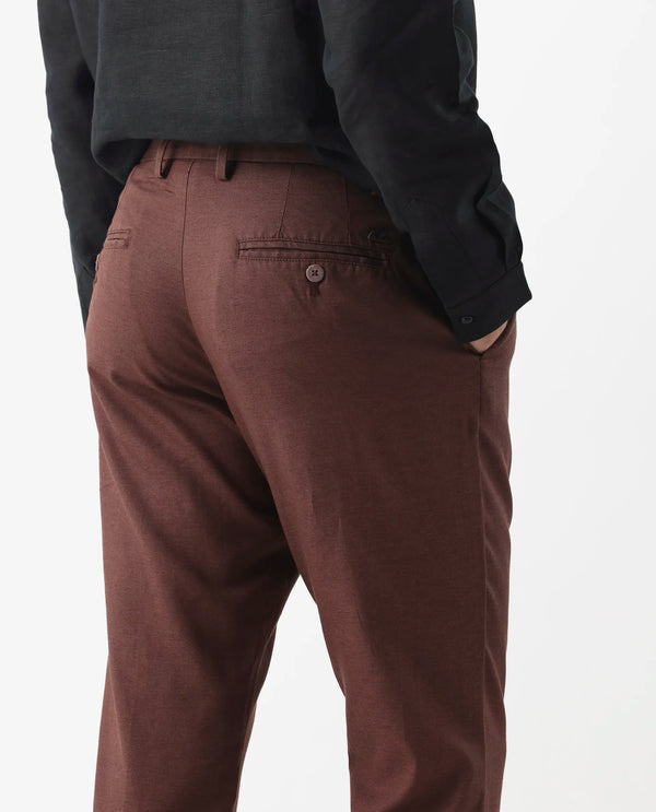 Rare Rabbit Men'S Cameo Maroon Solid Mid-Rise Regular Fit Trouser