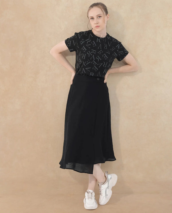 Rareism Women Cassia Black Cotton Elastane Fabric Crew Neck Knit Solid T-Shirt