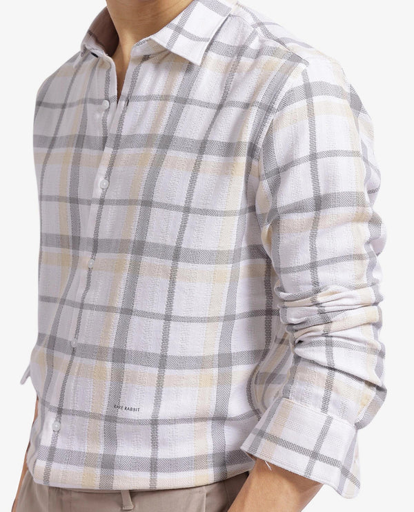 Rare Rabbit Men Chigo White Cotton Fabric Regular Collar Button Closure Slim Fit Checks Shirt