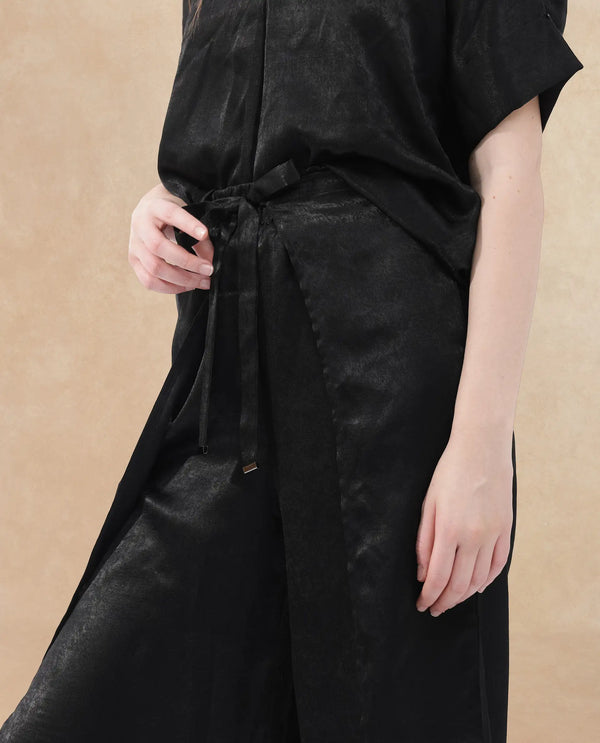 Rareism Women Colet Black Polyester Fabric Tie-Up Closure Wide Leg Fit Plain Ankle Length Trousers