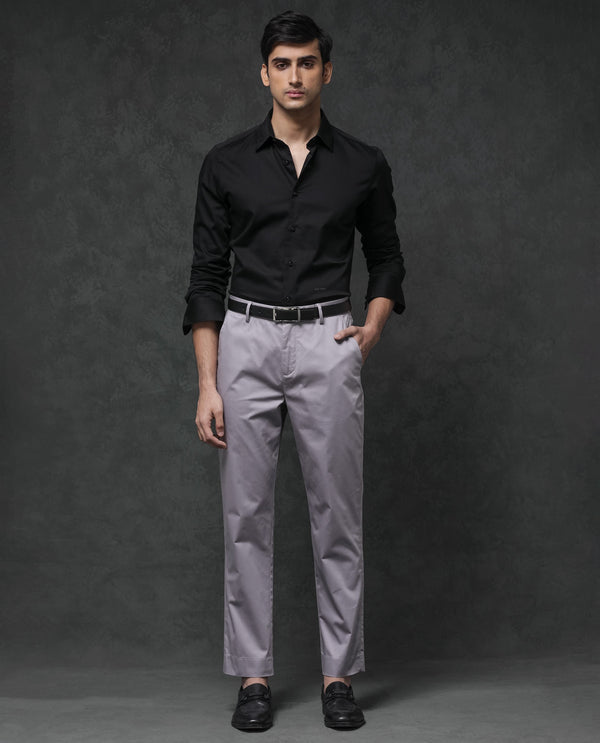 Rare Rabbit Mens Comotel Dusky purple Cotton Linen Satin Stretch Regular Fit Mid Rise Solid Trousers