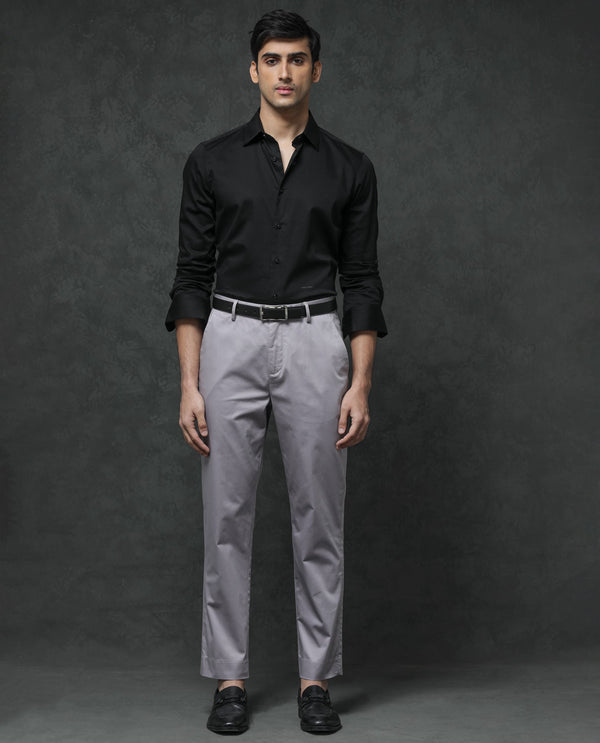 Rare Rabbit Mens Comotel Dusky purple Cotton Linen Satin Stretch Regular Fit Mid Rise Solid Trousers