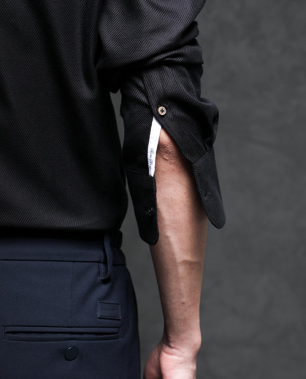 Rare Rabbit Men's Cosa-1 Black Cotton Fabric Full Sleeves Solid Shirt