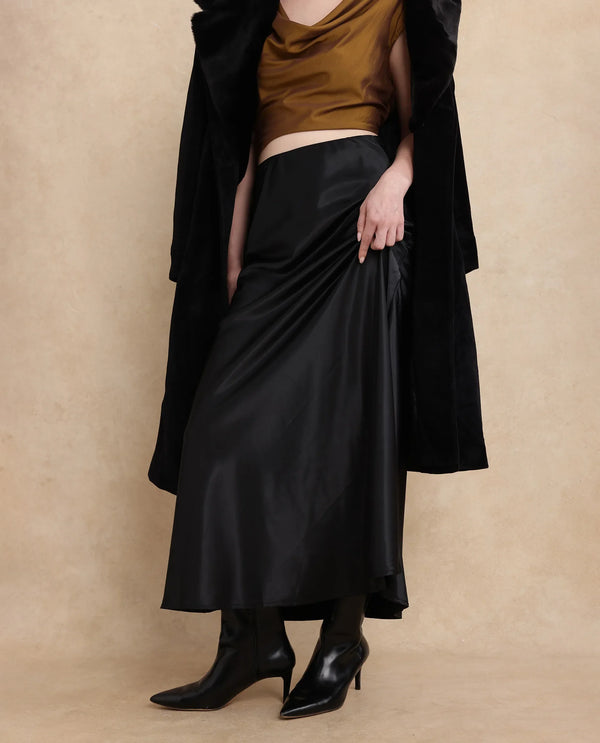 Rareism Women Derep-B Black Satin Zipper Closure Straight Fit Ankle Length Plain Skirt