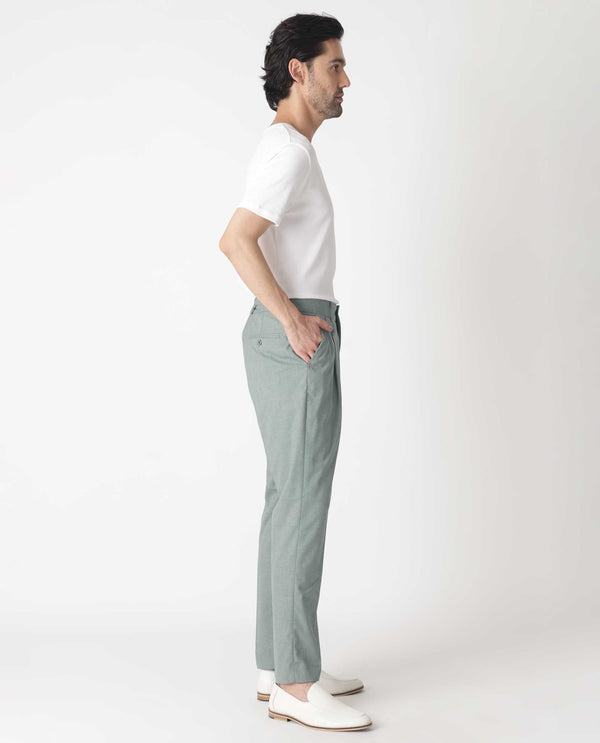 Rare Rabbit Men's Dexs Green Solid Mid-Rise Regular Fit Cavalry Style Trouser