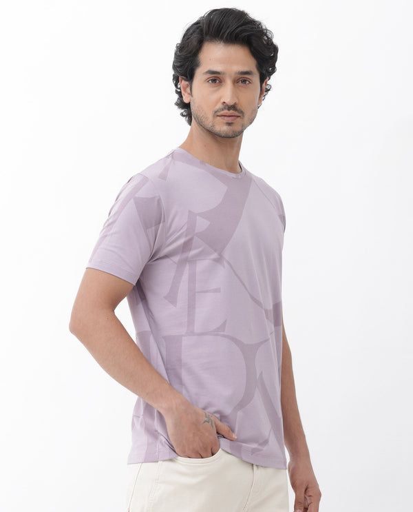 Rare Rabbit Articale Mens Drew Light Purple Cotton Lycra Fabric Short Sleeve Crew Neck Slim Fit Printed T-Shirt