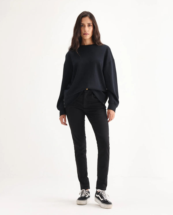 Rareism Women Emerald Black Cotton Lycra Fabric High Rise Solid Slim Fit Ankle Length Jeans