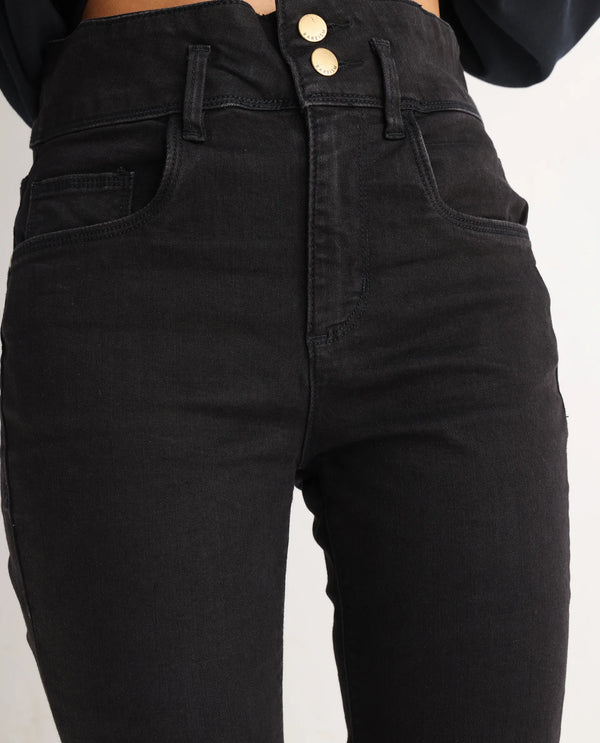 Rareism Women Emerald Black Cotton Lycra Fabric High Rise Solid Slim Fit Ankle Length Jeans