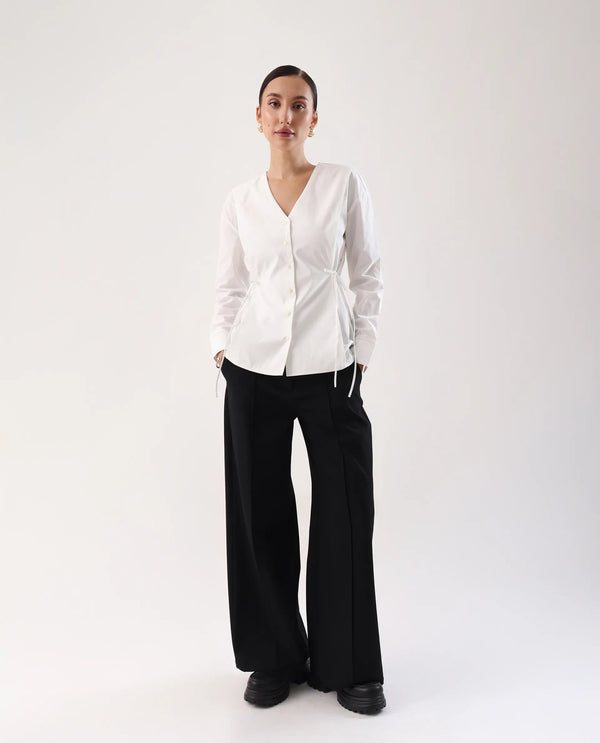 Rareism Women Epled White Button Closure Cotton Fabric Regular Top
