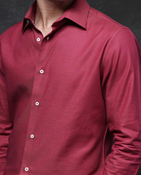 Rare Rabbit Men Forde Red Cotton Melange Fabric Full Sleeve Regular Fit Solid Shirt