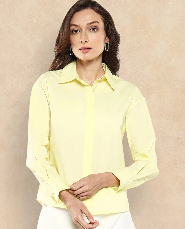 Rareism Women Fuhu Yellow Poplin Fabric Cuffed Sleeve Collared Neck Button Closure Plain Shirt