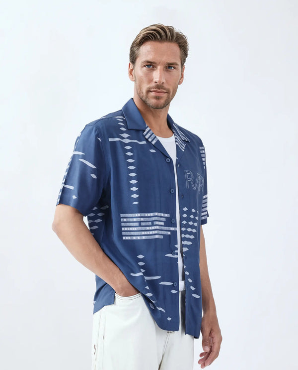 Rare Rabbit Men Gigano-Ss Dusky Blue Tencel Blend Fabric Half Sleeve Collared Neck Button Closure Digital Print Shirt