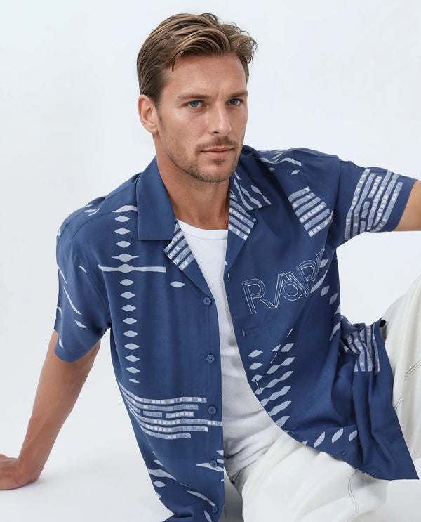Rare Rabbit Men Gigano-Ss Dusky Blue Tencel Blend Fabric Half Sleeve Collared Neck Button Closure Digital Print Shirt