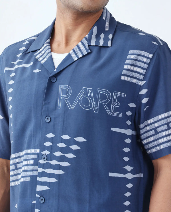 Rare Rabbit Men Gigano-Ss Dusky Blue Tencel Blend Fabric Half Sleeve Collared Neck Button Closure Digital Print Shirt