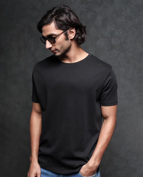 Rare Rabbit Men's Gis-1 Black Cotton Fabric Crew Neck Half Sleeves Regular Fit Solid T-Shirt