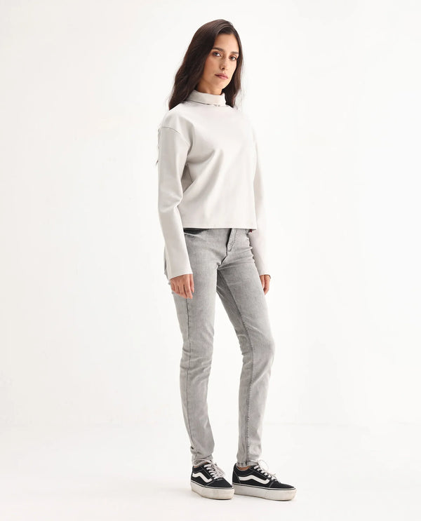 Rareism Women Goliath Grey Cotton Lycra Fabric Mid Rise Solid Slim Fit Ankle Length Jeans